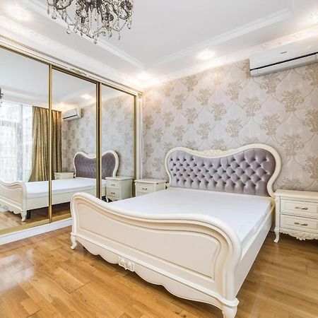 Gefest 2-Bedrooms Apartment With Terrace Odessa Ngoại thất bức ảnh